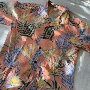 Men’s Hawaiian Button Up Top